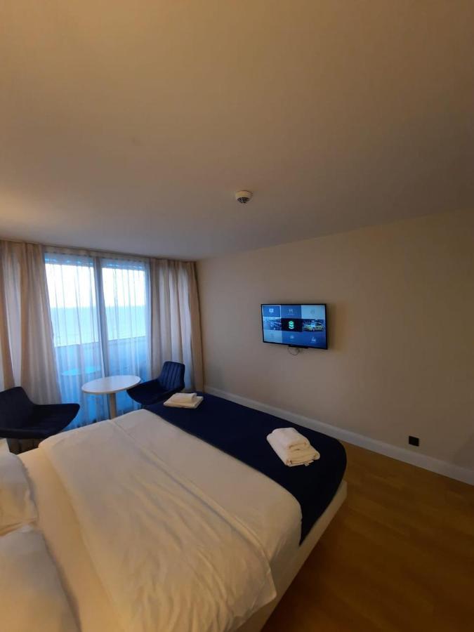 Twins Tower Orbi City Batumi Esterno foto